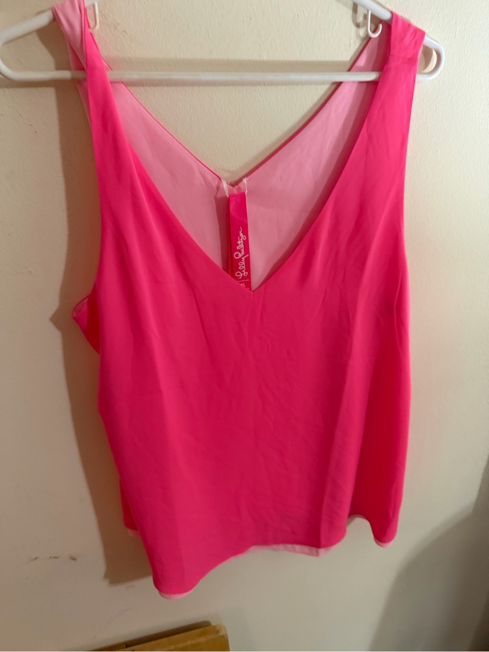NWOT Lilly Pulitzer Florin Reversible Hot Pink V-Neck Sleeveless Tank Top V Neck